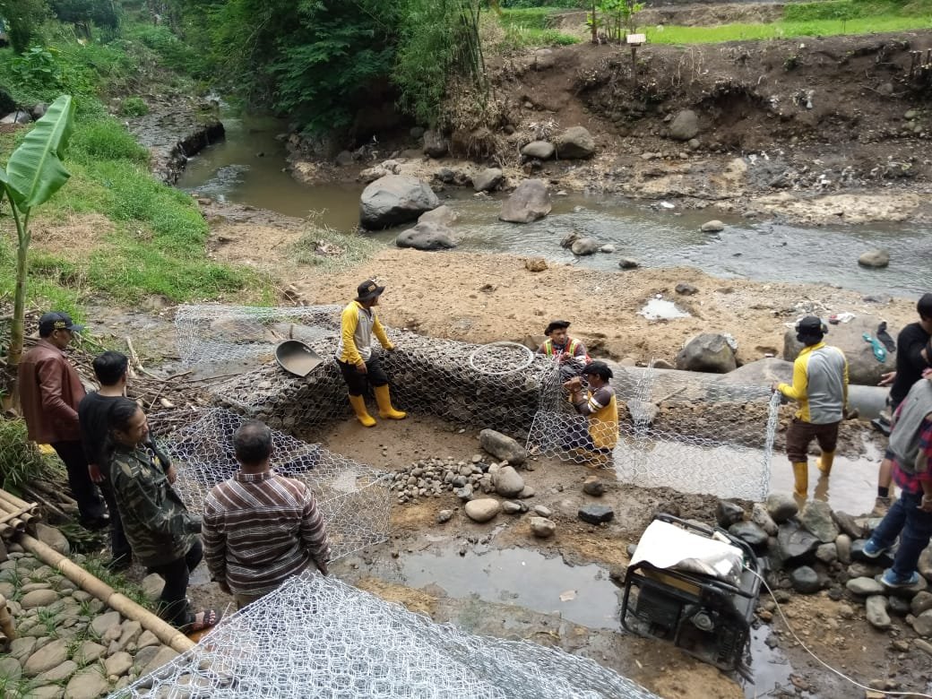 Gandeng Komunitas, Pemkot Bandung Tata Sungai Cibarani-Cikapundung