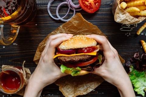 7 Cara Efektif Menghilangkan Kecanduan Fast Food