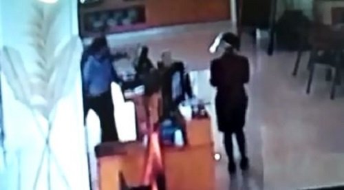 Anggota DPRD Jabar Ditegur buat Pakai Masker, Sopirnya Pukul Pegawai Hotel di Cianjur