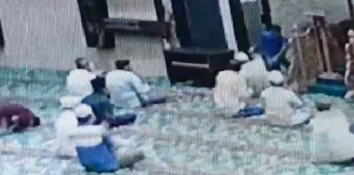 2 Kali Ditusuk Saat Dzikir Sampai Pisau Bengkok, Imam Masjid Al Falah Tak Luka Sedikitpun