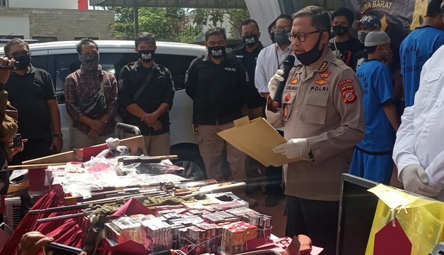 Tarif Bikin SIM Rp50 Ribu, Ternyata Palsu, Polda Jabar Ciduk Pelakunya