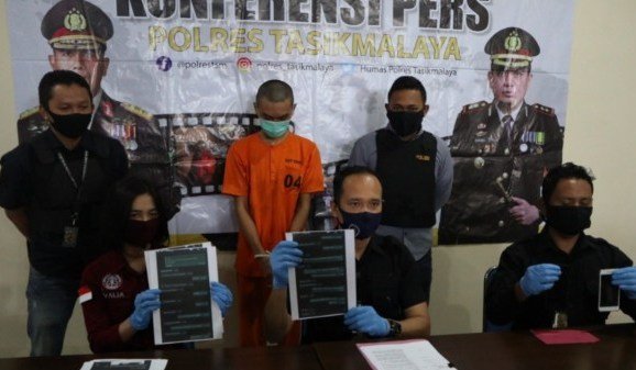 Mayat Bayi Terkoyak Digigit Anjing Liar di Tasik Dibuang Ibunya, Hasil Hubungan di Luar Nikah