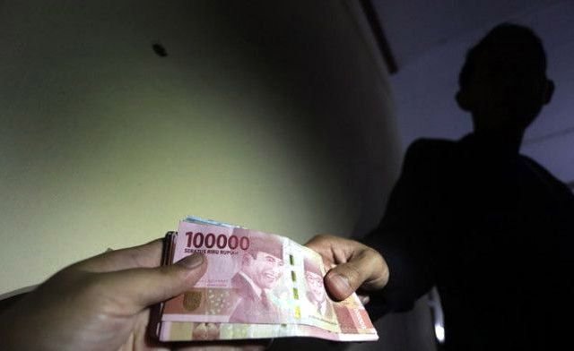 Ngaku Polisi Berpangkat Kombes, Pria di Bandung Sukses Perdaya Korbannya
