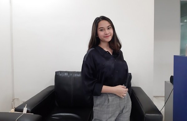 Raissa Anggiani Melangkah Sendiri Bersama Tembang ‘Satu Tuju’