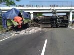 Ngeri.. Kecelakaan Maut di Tol Cipali, Bus Terbalik Melintang, 4 Penumpang Meninggal Dunia