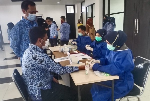 Panitia Tes SKB CPNS di Bandung Barat Dirapid Test
