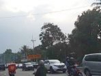 puncak bogor diserbu wisatawan