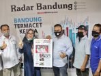 Foto Kunjungan Media: Cabup Bandung Kurnia Agustina Naser Sambangi Radar Bandung