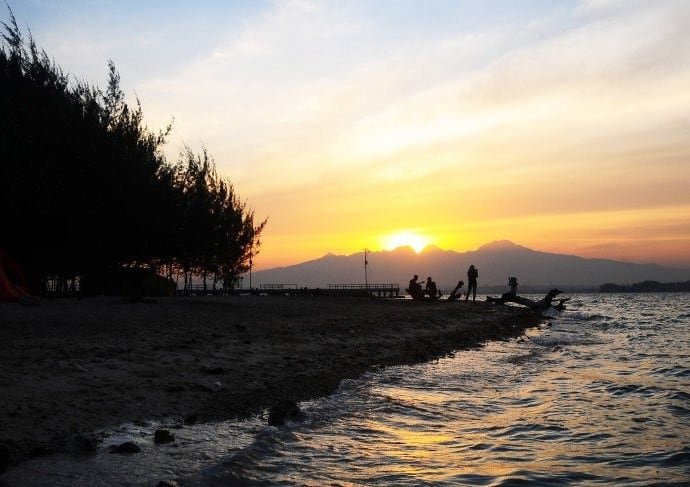 Gempa Pangandaran Minggu Pagi, Waduh! Warga Langsung Lari ke Pantai