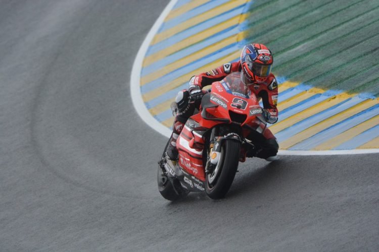 Hasil MotoGP Prancis: Balapan Basah, Petrucci Juaranya