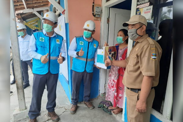 Berupaya Tuntaskan Harapan Masyarakat, PLN UP3 Cimahi Berikan Layanan Sambungan Gratis