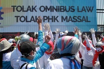 Massa akan Kembali Demo UU Cipta Kerja di Gedung DPRD Jabar Mulai Besok, Selama 1 Minggu