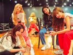 Cerita BLACKPINK Saat di Luar Panggung