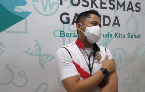 Hengky Kurniawan Jalani Suntik Vaksin Covid-19