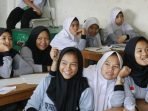 Meneropong Mataharikecil, Komunitas Peduli Anak Putus Sekolah di Bandung