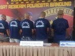 Motif Aksi Viral 5 Pria Bacok Warga di Kafe Kawasan GBI Balas Dendam