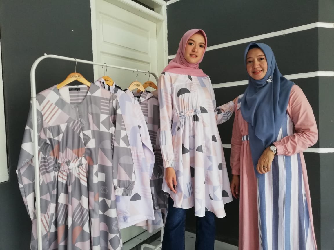 Padukan Warna Pastel dan Corak Dinamis Sambut Tren Fashion 2021