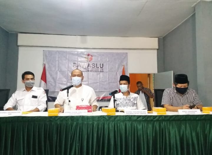 Puluhan Pengawas TPS Pilbup Bandung Positif Covid-19