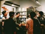 Ngopi di Kedai Mage Bayarnya Suka-suka