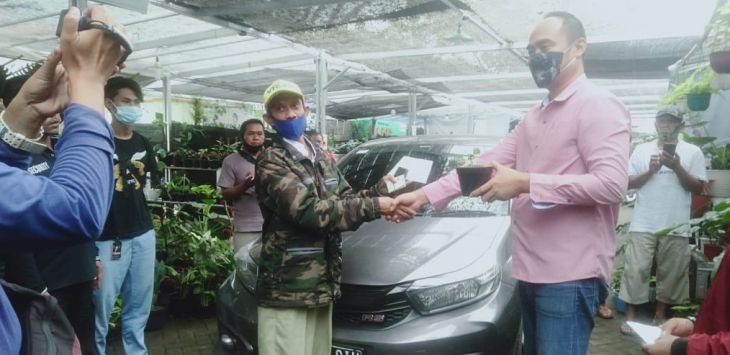 Wiiih! Demi Janda Bolong, Pria Depok Rela Tukarkan Mobilnya