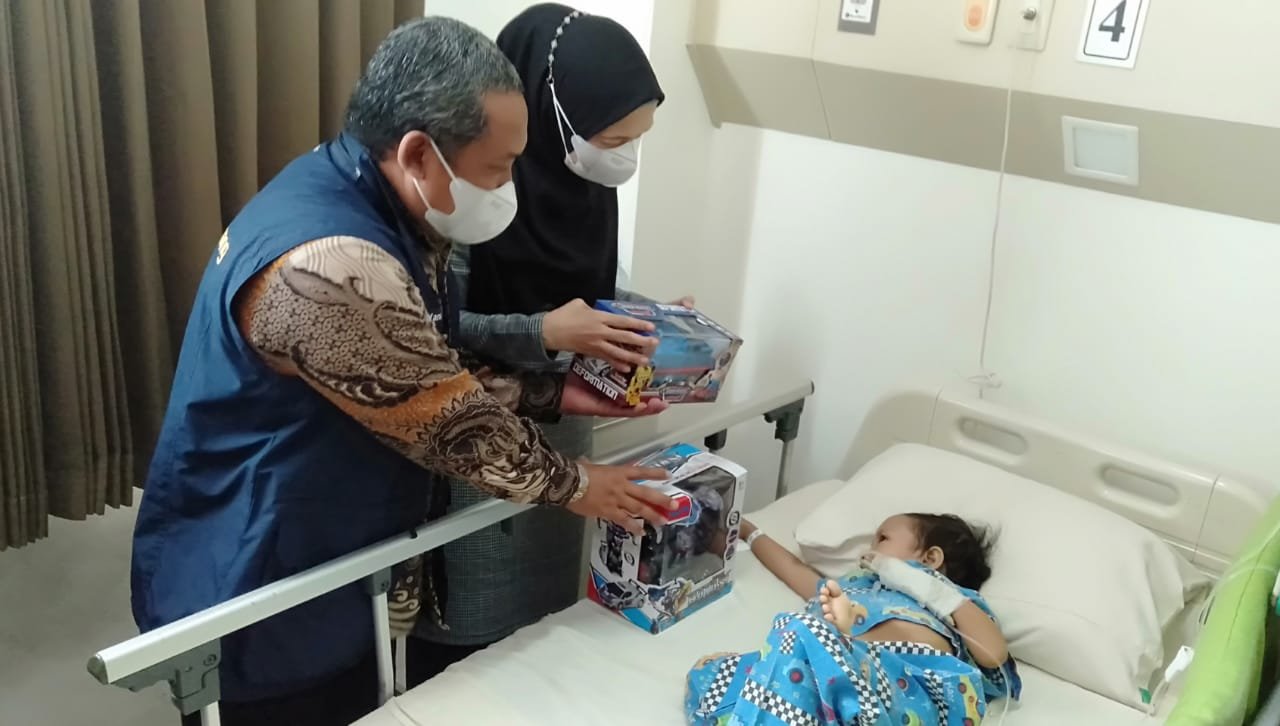 Usai Operasi Kelainan Fungsi Saraf di Perut, Kondisi Rama Firmansyah Mulai Membaik