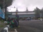 Penumpang di Bandara Husein Minus 67 Persen