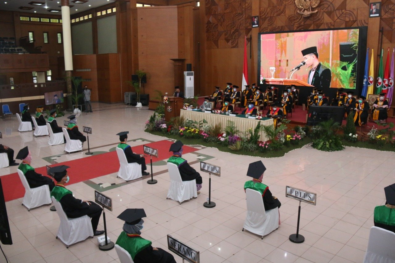 908 Mahasiswa UPI Diwisuda di Tengah Pandemi, Rektor: Para Lulusan Jangan Mudah Menyerah