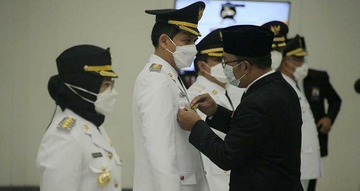 Gubernur Jabar Ridwan Kamil Lantik 5 Kepala Daerah Terpilih