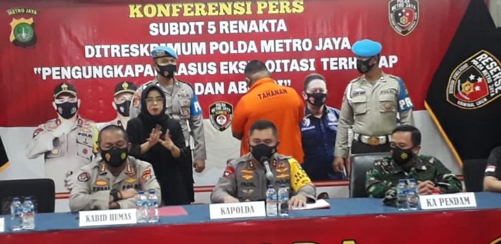 Oknum Polisi Mabuk Tembak Anggota TNI, Kok Bisa Kafe Buka di Saat Pandemi?
