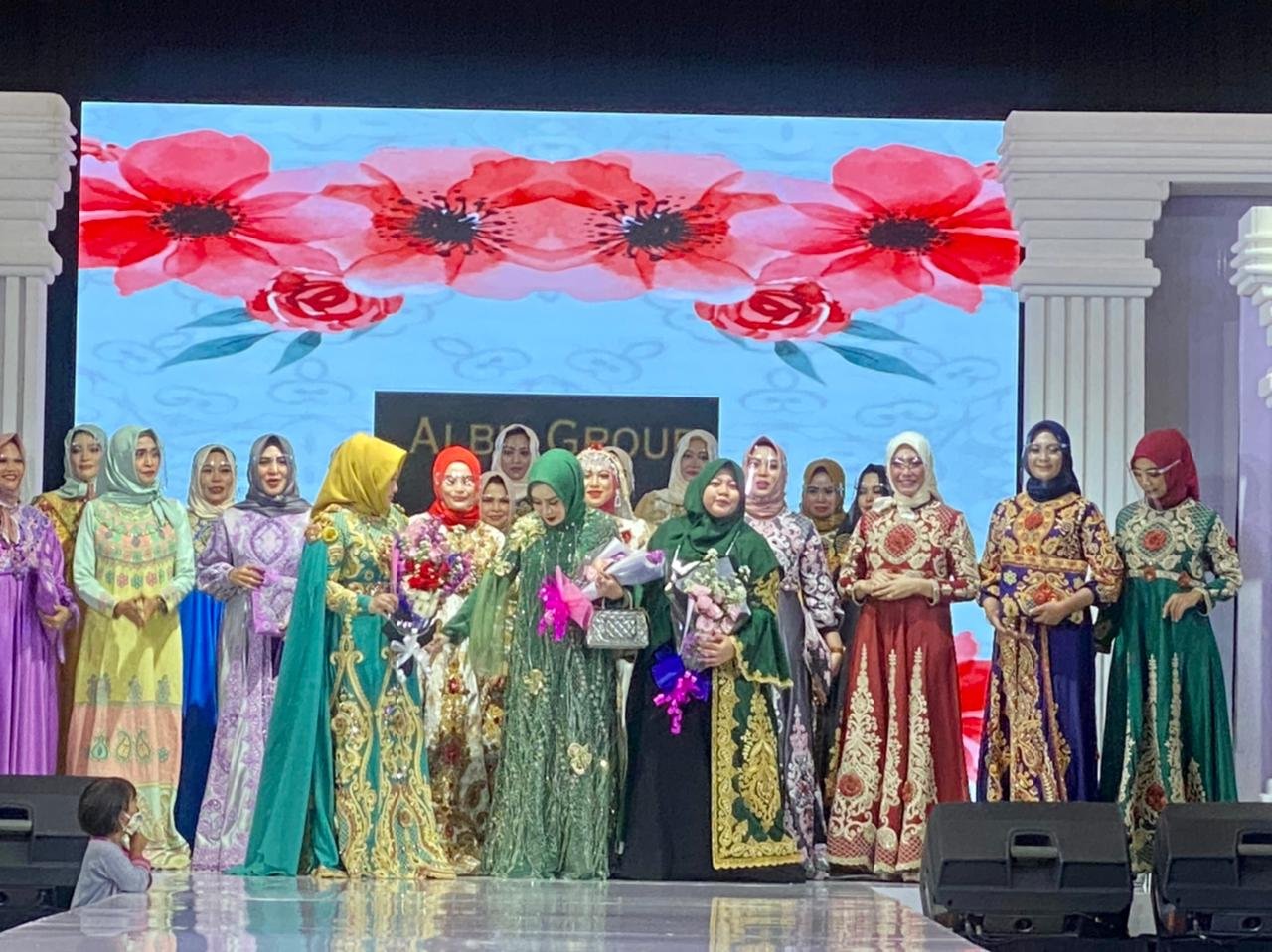 Syiar Islam Melalui Fashion, Cerita Inspiratif Albis Grup Bertahan dalam Persaingan Industri Fashion
