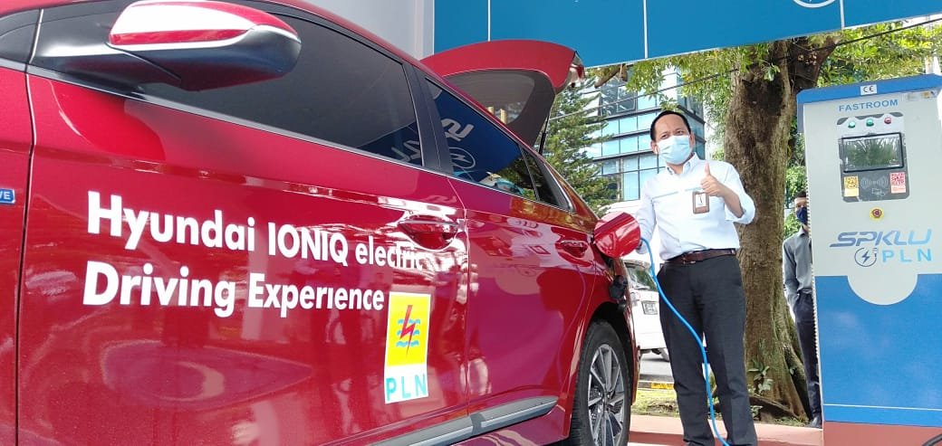 Pengguna Mobil Listrik Meningkat, PLN Berencana Tambah SPKLU di Jabar
