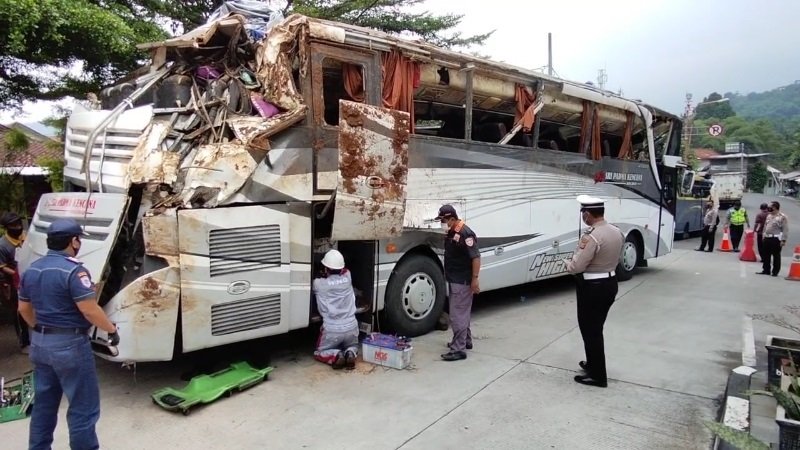 Polisi Sebut Dugaan Awal Kecelakaan Bus di Tanjakan Cae Sumedang karena Rem Blong