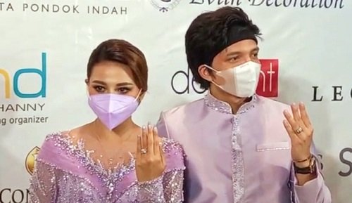 Jokowi dan Prabowo Akan Jadi Saksi Pernikahan Atta dan Aurel