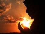 Kumpulan Doa Sehari-hari yang Bisa Diajarkan pada Si Kecil