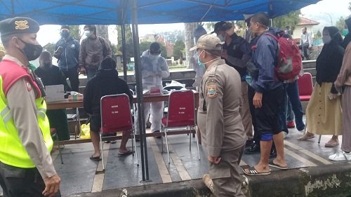 Libur Paskah, Kawasan Wisata Lembang Padat
