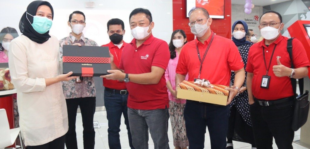 Telkom Pastikan Infrastruktur dan Layanan Prima ke Masyarakat serta Berikan Paket Bantuan Senilai Rp1,6 Miliar