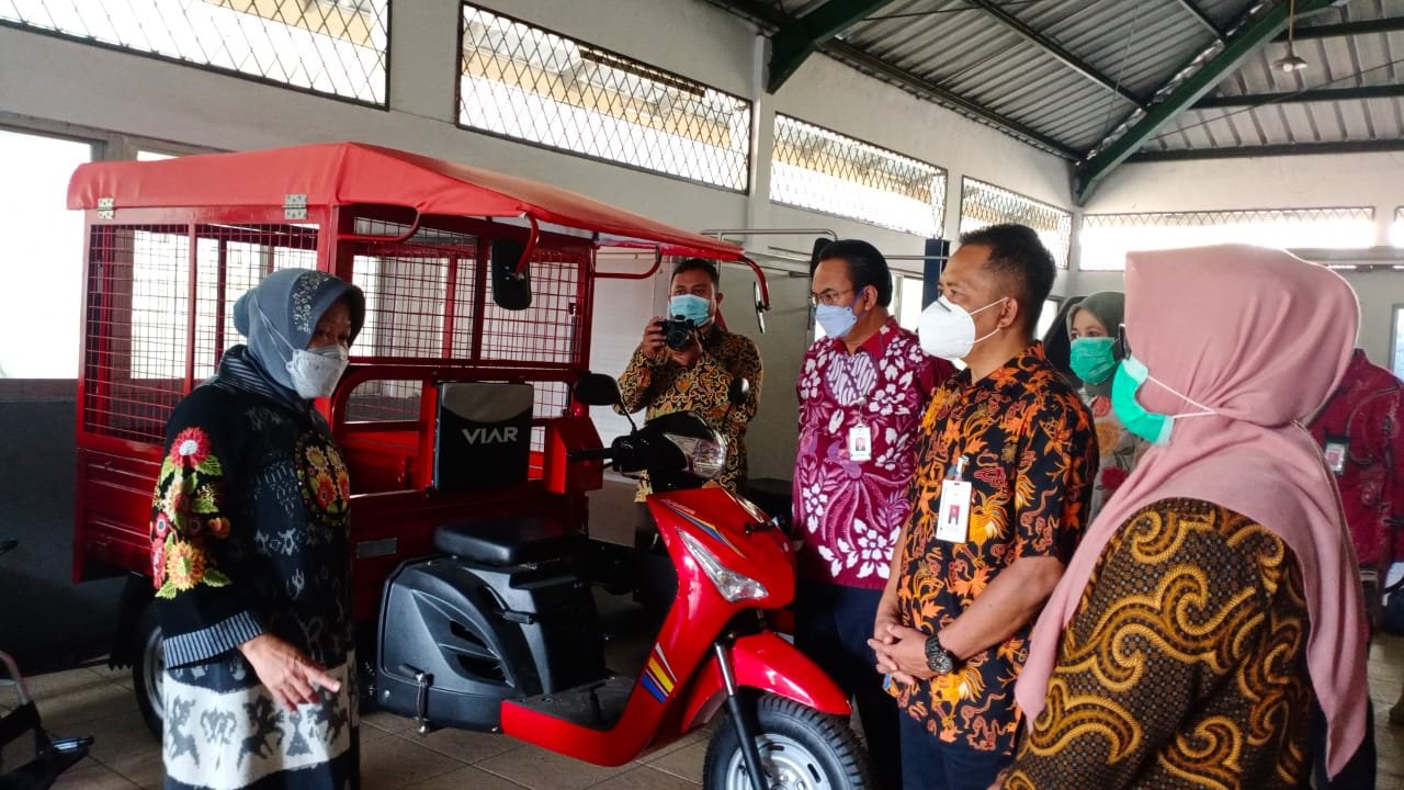 Tri Rismaharini Minta Balai Besar Vokasional Disabilitas Inten Suweno Ikuti Perkembangan Teknologi