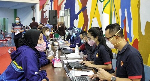 Ribuan Atlet Jabar untuk PON Disuntik Vaksin Covid-19
