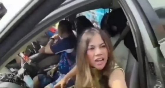 Tak Terima Ditegur, Wisatawan Ini Malah Melawan Polisi