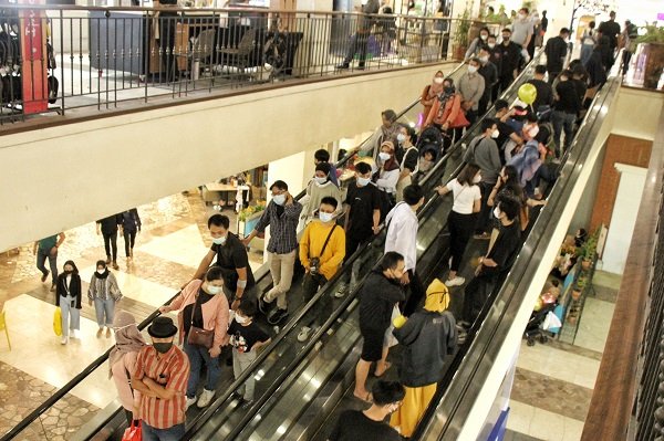 Pemkot Bandung Awasi Mal, yang Abai Prokes Terancam Ditutup