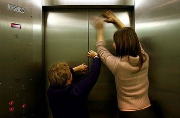 Innalillahi, Seorang Teknisi Tewas Akibat Terjepit Lift Hotel