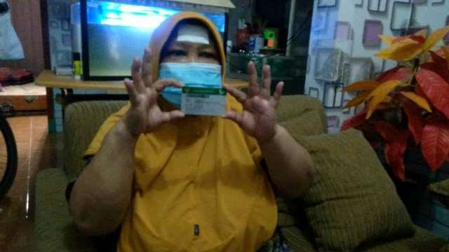Yuli Andalkan Kartu JKN-KIS untuk Pengobatan Sang Ibu
