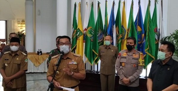 Waspada Lonjakan Covid 2 Pekan Mendatang, Ridwan Kamil: Warga yang ‘Hilang’ Saat Lebaran Wajib Tes