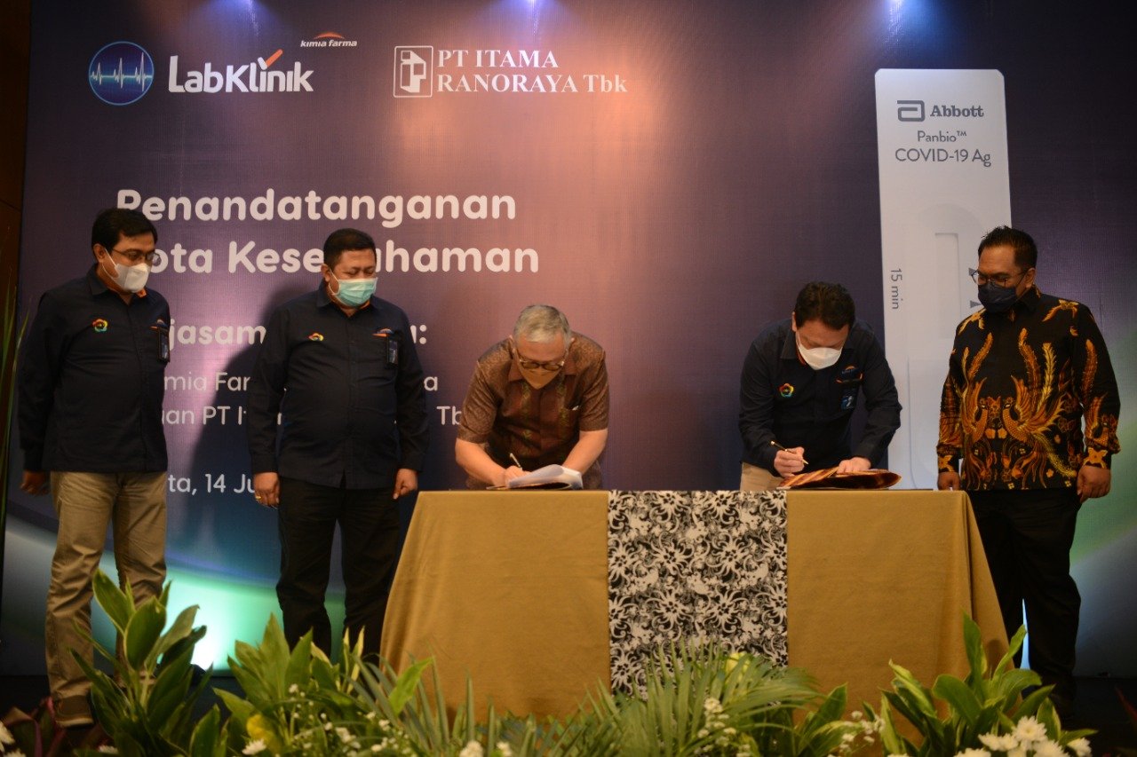 Kimia Farma Diagnostika-Itama Ranoraya Jalin Kerjasama Penyediaan Alat Uji Swab Antigen