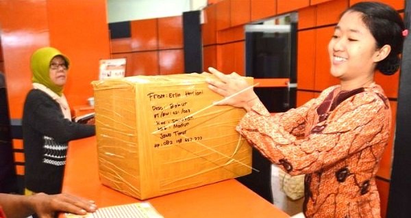 Tak Ada Libur, Kantor Pos Kini Buka 24 Jam Setiap Hari
