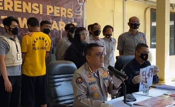Ngaku Jadi Model Cantik di FB, Pria Ini Rayu Korbannya hingga Tertipu Rp250 Juta