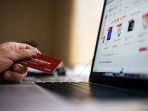 Cari Pinjaman Aman? Ini Tips Bebas dari Manisnya Tawaran Pinjol Ilegal