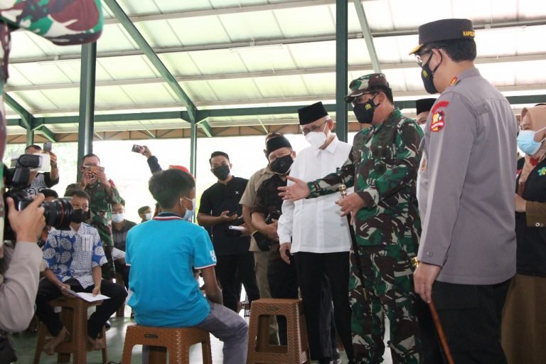 Jadi Lokasi Vaksinasi Ideal, Ponpes Minhaajurrosyidin dan LDII Targetkan Puluhan Ribu Warga Tervaksin