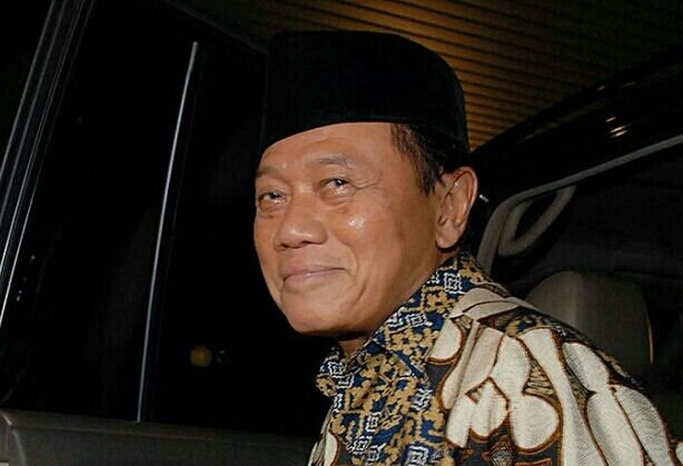 Airlangga: Almarhum Harmoko Panutan Kader Partai Golkar