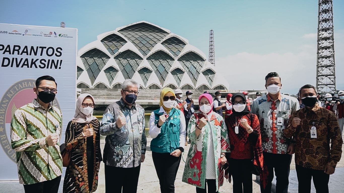 Bank bjb Dukung Gebyar Vaksin Jabar Juara 2021